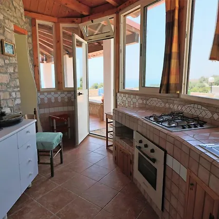 Ferienhaus Paradiso Con Piscina Patù