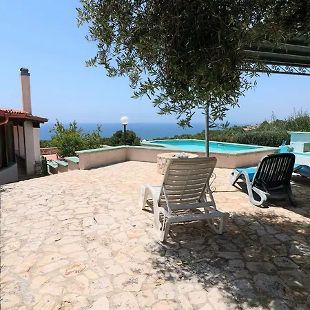 Paradiso Con Piscina